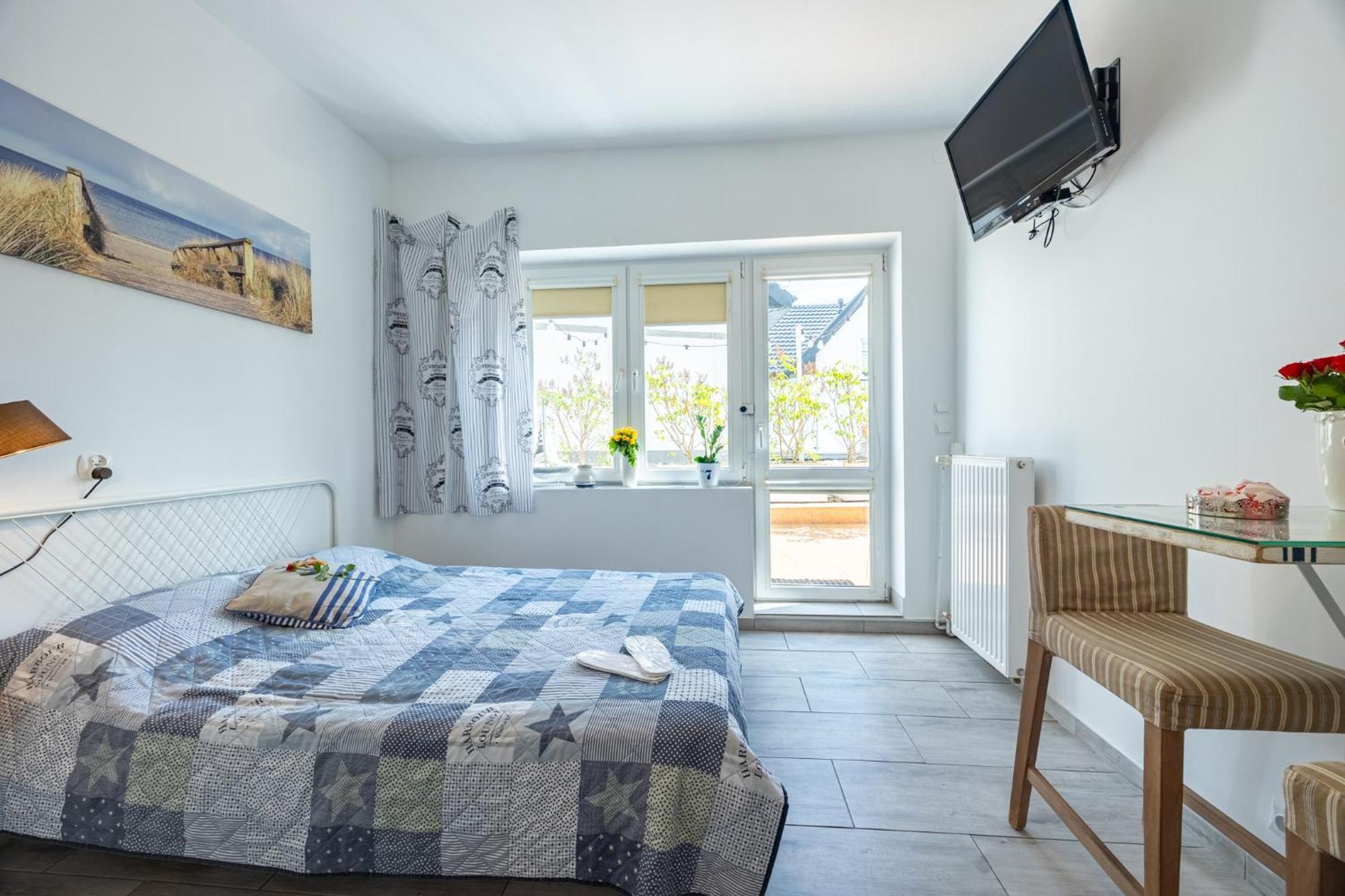 Apartamenty I Pokoje Blisko Morza Gryfa Pomorskiego 54 米兹多洛杰 外观 照片