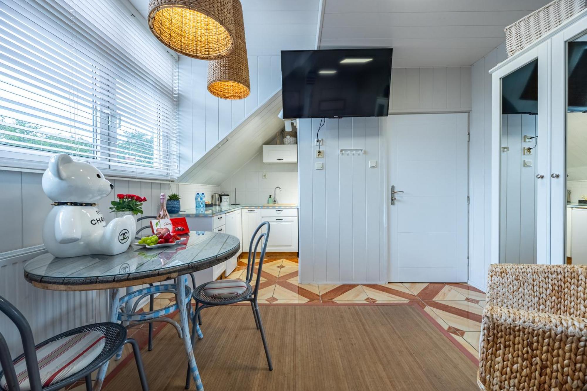 Apartamenty I Pokoje Blisko Morza Gryfa Pomorskiego 54 米兹多洛杰 外观 照片