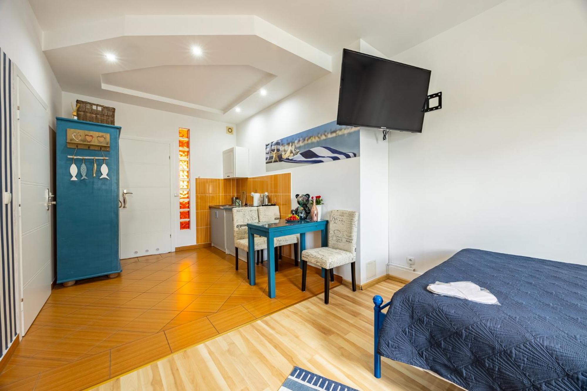 Apartamenty I Pokoje Blisko Morza Gryfa Pomorskiego 54 米兹多洛杰 外观 照片